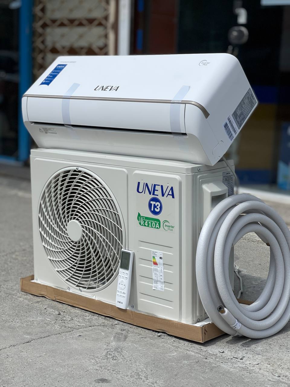 کولر گازی یونیوا UN-TS9 Titanium