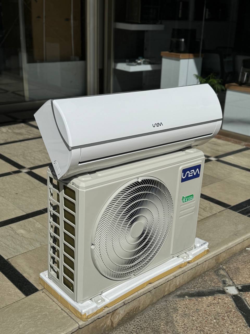 کولر گازی یونیوا UN-MS24 LUX