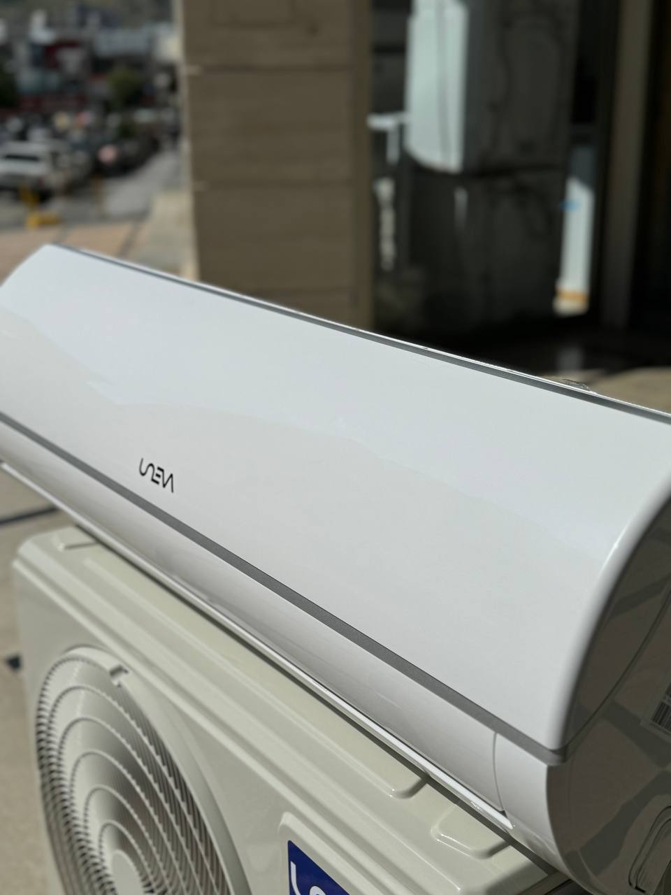 کولر گازی یونیوا UN-MS24 LUX